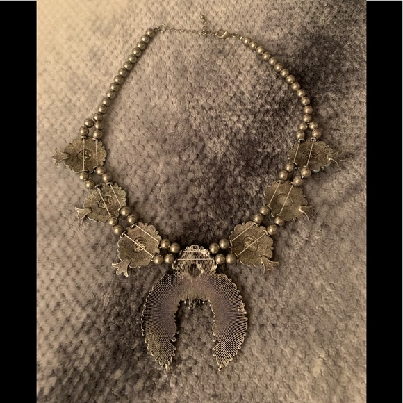 Turquoise Necklace - Picture 6 of 13